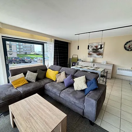 Topaze Gv06 - 200 Meters From The Beach Apartman De Panne